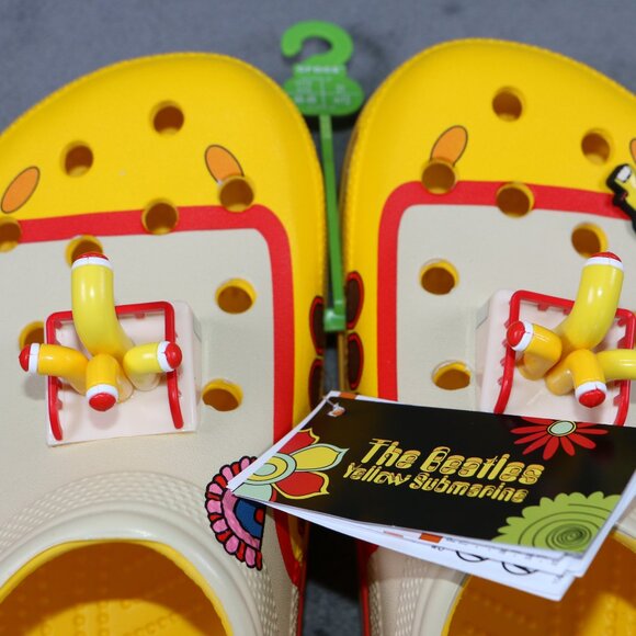 Crocs The Beatles X Yellow Submarine Crocs Clogs Men\'s Shoe Size 12 NWT main image 8